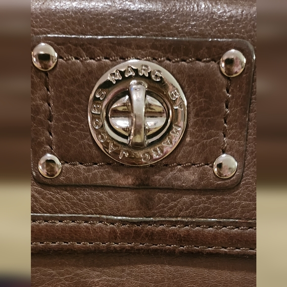 Marc by Marc Jacobs Double Sided Leather Wallet Brown 5" X 4" - Picture 3 of 15